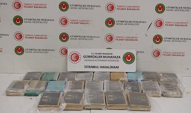 Pilot kıyafetiyle İstanbul Havalimanı'na gelen uyuşturucu kuryesi her yerde aranıyor