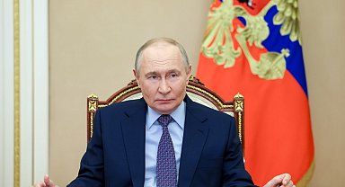 Putin'den Kiev'e yönelik saldırıları 3 gün durdurma talimatı