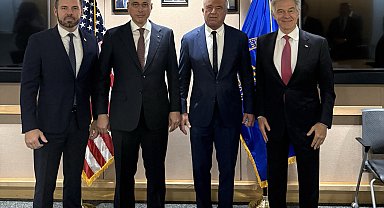 Sağlık Bakanı Memişoğlu, ABD Sağlık Bakanı Kennedy ile bir araya geldi