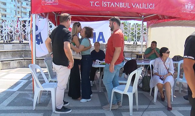 Silivri açıklarında batan gemideki mürettebatın aileleri konuştu; İnşallah o can salının içinde bir yerlerdedirler