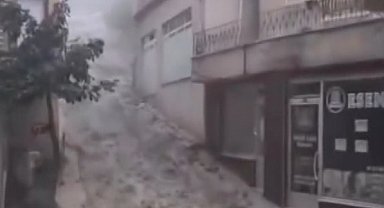 Sinop'ta sağanak sonrası yollar göle döndü