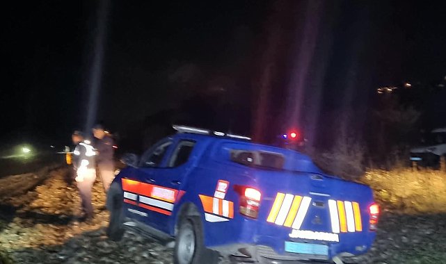 Sinop'ta tekne alabora oldu: 1 ölü, 1 kayıp
