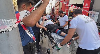 Şişli'de iş yerinde çıkan yangında 1'inci kattan atlayan kişi yaralandı