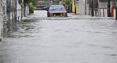 Tayland'da sel: 8 kişi hayatını kaybetti