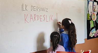 Tek öğrencisi olan okulda, artık iki öğrenci var