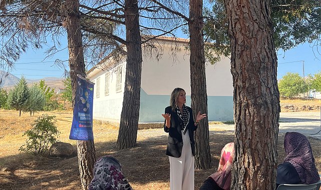 TİKAV, 'Kuşaktan Kuşağa Konuşuyoruz' projesiyle kırsaldaki kadınlarla buluştu