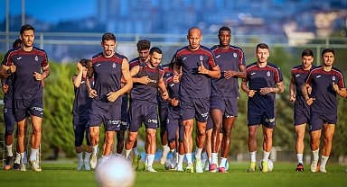 Trabzonspor'da Gençlerbirliği maçı hazırlıkları sürüyor