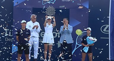 Türk Telekom Ankara Açık WTA 125'te şampiyon Berfu Cengiz