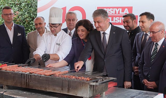 Uluslararası Adana Lezzet Festivali'ne İstanbul'da renkli tanıtım