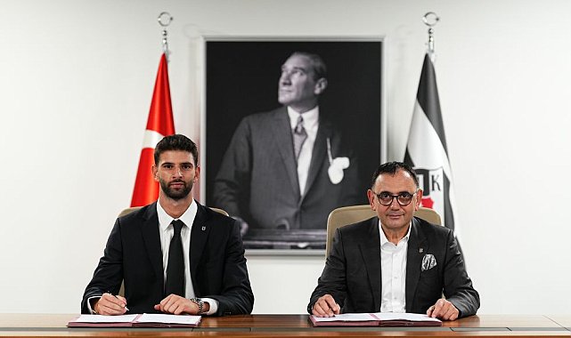 Ümit Akdağ, Beşiktaş'ta 50 numaralı formayı giyecek