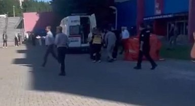 Üniversitede 3'üncü kattan düşen öğrenci yaralandı