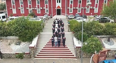 Üreticileri dolandıran şüphelilere 3 ilde operasyon; 6 gözaltı