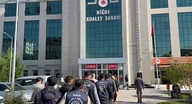 Yasa dışı bahis sitelerinde 1 milyar liralık işlem yapan 5 şüpheli tutuklandı