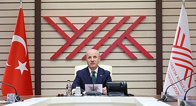 YÖK Başkanı Özvar, Gazze İslam Üniversitesi'nde akademik yıl açılış dersini verdi