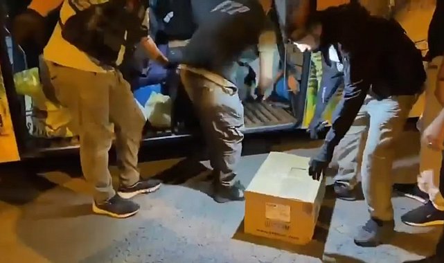 Yolcu otobüsünde 39 kilo 700 gram skunk ele geçirildi;1 gözaltı