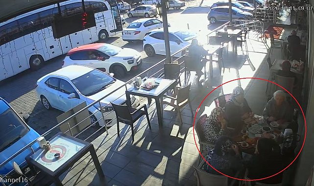 11 kişinin öldüğü otobüs, kazadan 2 saat önce mola vermiş; yolcuların kahvaltı yaptığı anlar kamerada
