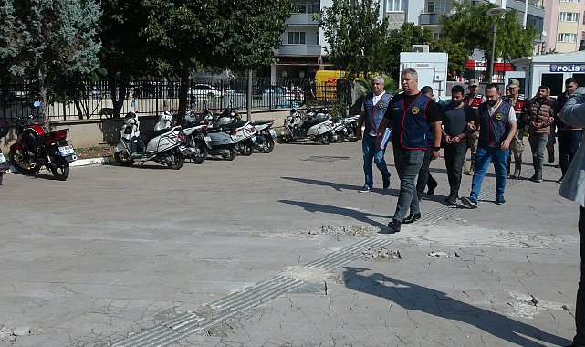 12 yıl önceki cinayete 2 tutuklama