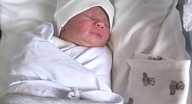 16 yıllık çocuk özlemi İstanbul'da son buldu, 45 yaşında anne oldu