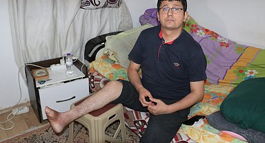 19 yıldır ayağındaki yaraya çare arıyor