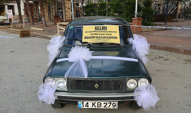 1982 model otomobilini cami inşaatına destek için satışa çıkardı