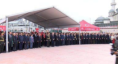 29 Ekim Cumhuriyet Bayramı öncesi Taksim'de tören düzenlendi