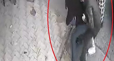 3 kişinin yaralandığı oto tamirhanesindeki silahlı kavga kamerada
