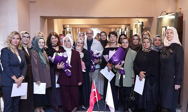 39 eserden oluşan Çınar Resim Atölyeleri Sergisi açıldı