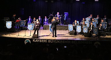 'Cazın Kartalları' Kayseri'de sahne aldı