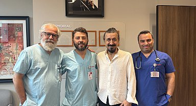 'Göbek düşüklüğü' sandığı şikayetin nedeni 7,5 santimetrelik aort anevrizması çıktı