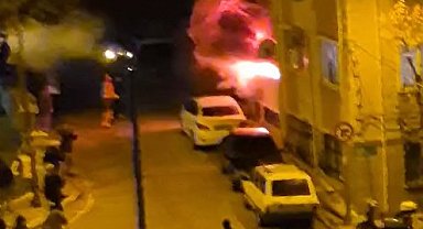 4 katlı binada doğal gaz kaynaklı patlama; 6 yaralı