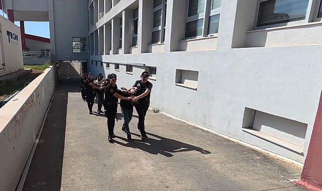 Adana'da 100 kilo esrar ele geçirildi; 3 tutuklama