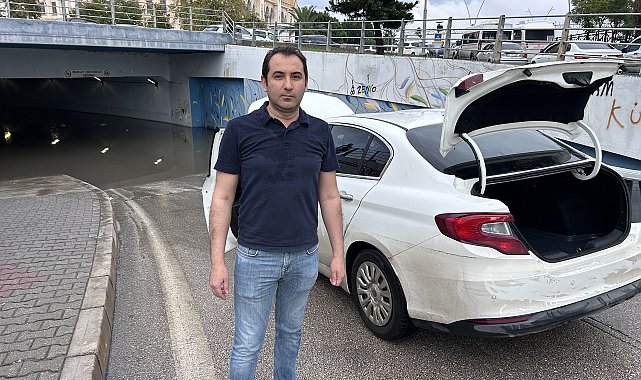 Adana'da sağanak sonrası alt geçidi su bastı; otomobilde mahsur kaldılar