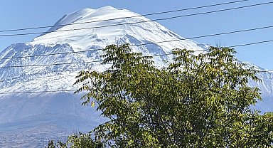 Ağrı Dağı beyaza büründü