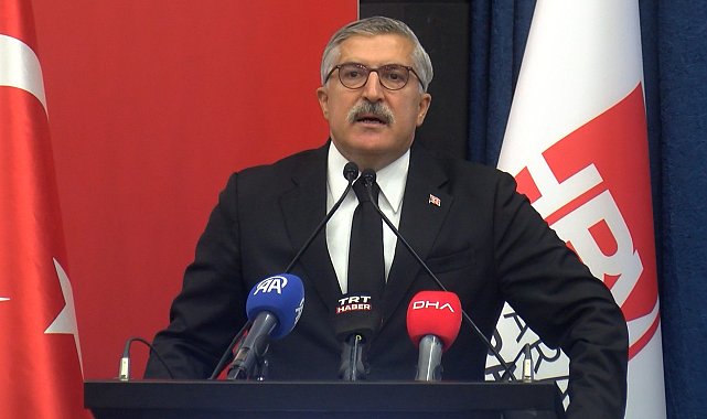 AK Parti'li Yayman, akademik yıl açılışı konferansında üniversitelilerle bir araya geldi