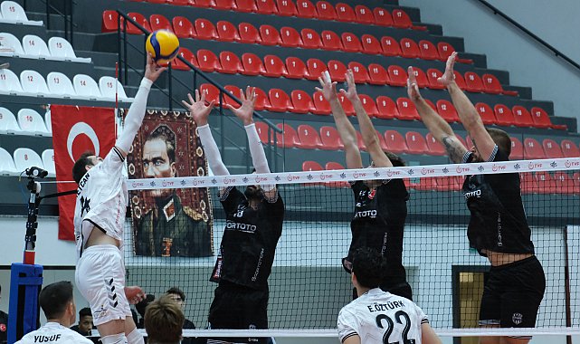 Alanya Belediyespor- İstanbul Gençlik Spor: 3-0