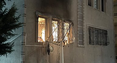 Ankara'da bir evde doğalgaz patlaması sonucu yangın çıktı