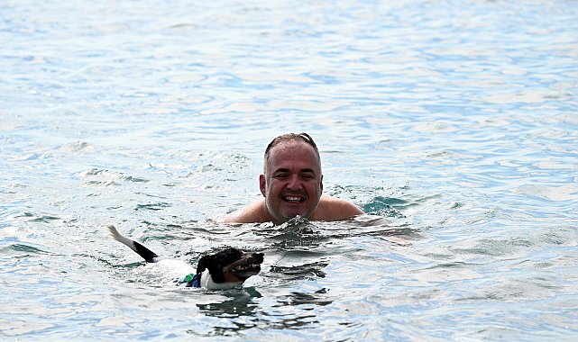 Antalya'da sağanak sonrası güneş açtı, Konyaaltı sahili hareketlendi