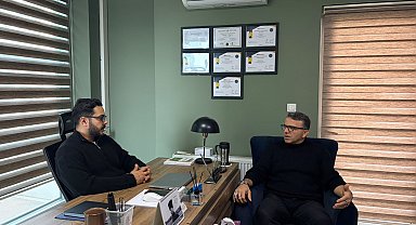 Askerlikten emekliye ayrılınca lise hayalini gerçekleştirip, psikolog oğluna meslektaş oldu