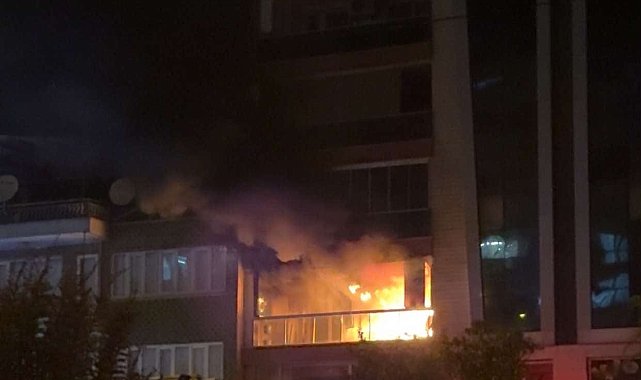 Aydın'da 9 katlı binada yangın: 5 kişi dumandan etkilendi