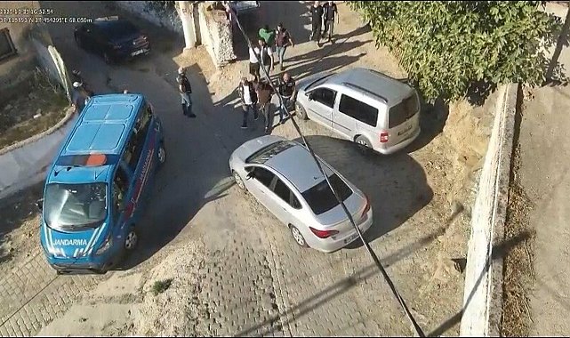 Aydın'da bir araca EYP ile saldırı düzenlediği öne sürülen 2 şüpheli tutuklandı