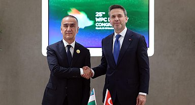 Bakan Bayraktar, Özbekistanlı mevkidaşı Khodjaev ile görüştü