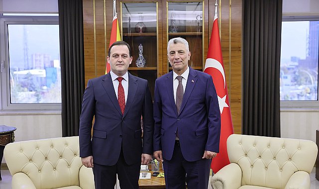 Bakan Bolat, Kuzey Makedonya Devlet Bakanı Zeynula ile görüştü