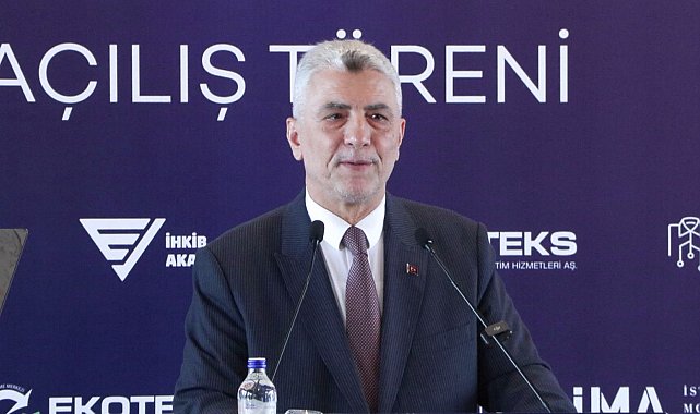 Bakan Bolat: Tekstil ve hazır giyimde toparlanma yılı oldu