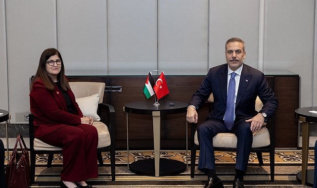 Bakan Fidan, Filistin Dışişleri Bakanı Şahin ile bir araya geldi