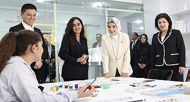 Bakan Göktaş, Özbekistan Aile ve Kadın Konseyi Başkan Yardımcısı Nurmatova ile görüştü