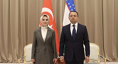 Bakan Göktaş, Özbekistan Cumhurbaşkanı Danışmanı Olloyorov ile görüştü