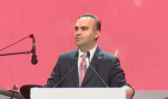 Bakan Kacır: Dünyanın 7'nci büyük döküm üreticisi konumundayız Görüntü eklendi