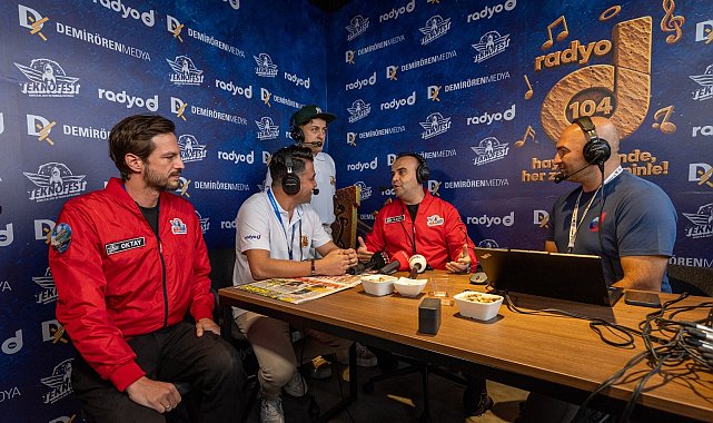 Bakan Kacır, Radyo D canlı yayınında TEKNOFEST'i anlattı