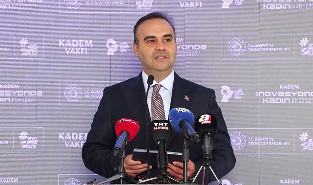Bakan Kacır: Türk kadınlarının gerçek potansiyelini harekete geçirecek zemini oluşturmak ortak hedefimiz