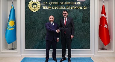 Bakan Kurum, Kazakistan Ekoloji ve Doğal Kaynaklar Bakanı Kuantyrov ile görüştü